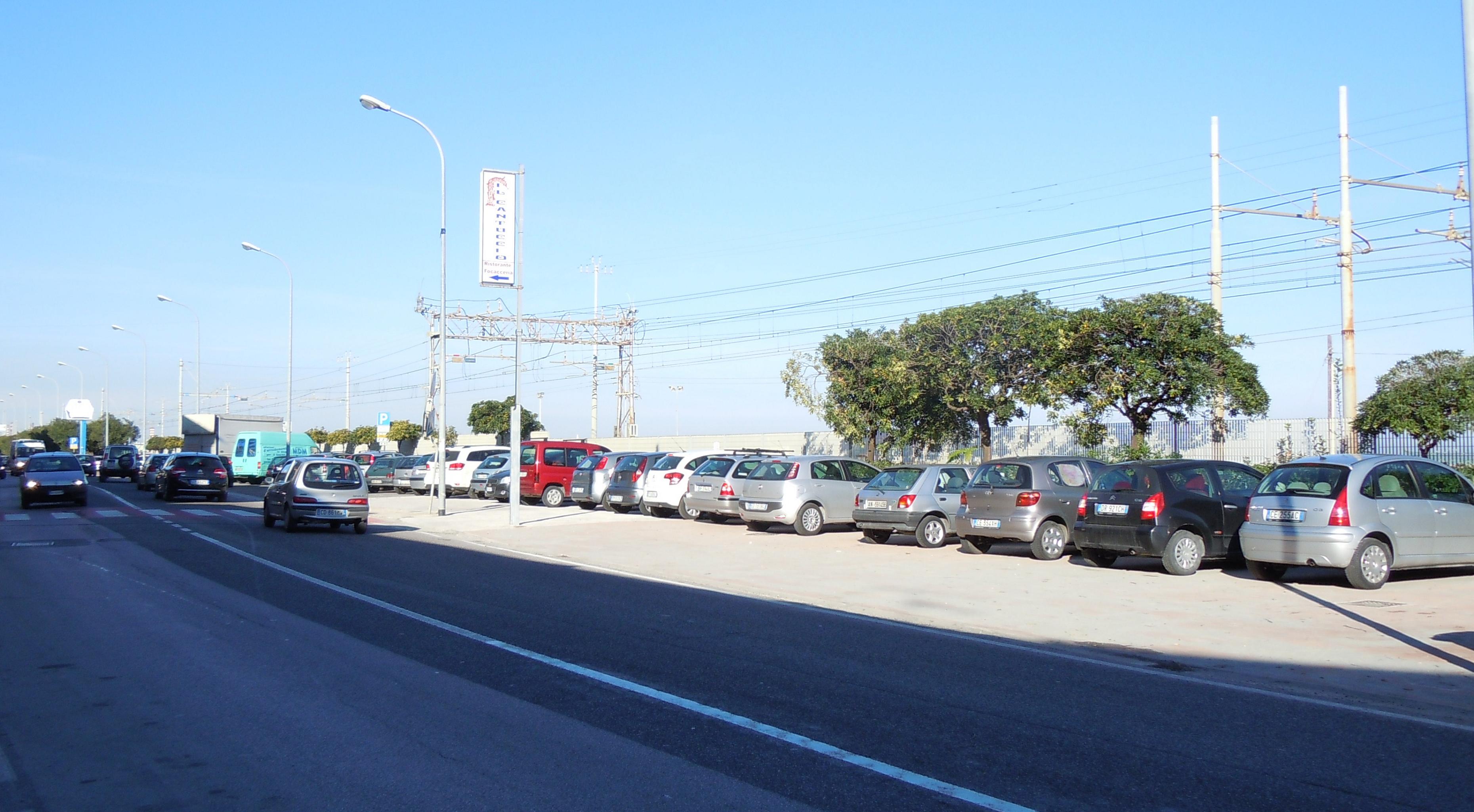 parcheggio flaminia028